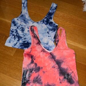 workout tanks